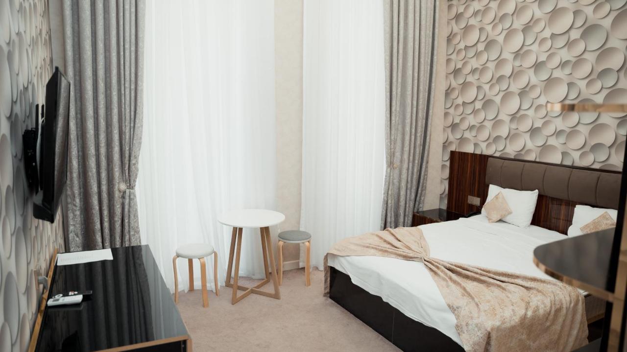 Dionis Baku Hotel Eksteriør bilde